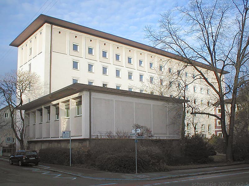 Landgericht Heilbronn - Gerichtsgebäude für Zivilprozesse und Strafverfahren mit Rechtsanwalt in Heilbronn