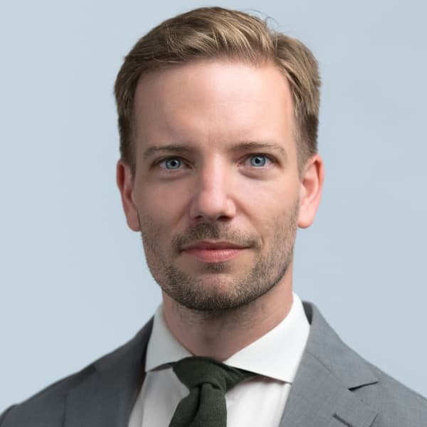 Kündigungen deutscher Arbeit&shy;nehmer aus dem Ausland: Hierauf müssen inter&shy;nationale Unter&shy;nehmen achten